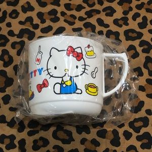 Hello Kitty Cup *NWT*